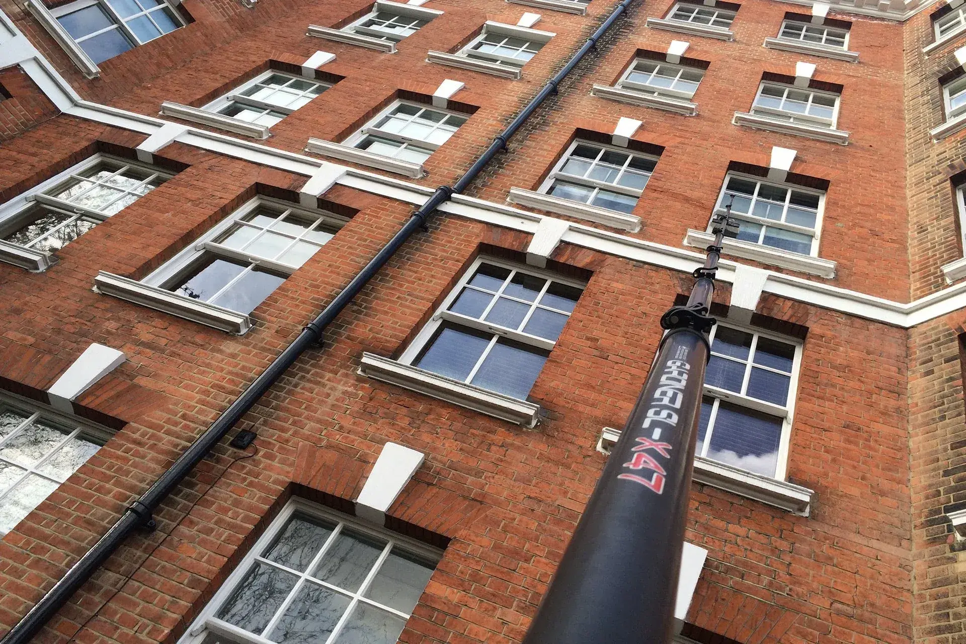 DMC Facilities Management cleaning commercial office windows